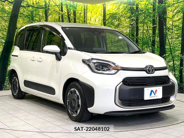 Toyota SIENTA 2023-12 7225109-15