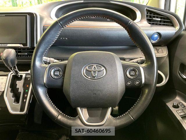 Toyota SIENTA 2018-01 7225066-11
