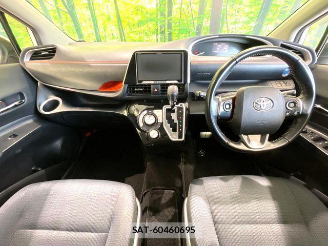 Toyota SIENTA 2018-01 7225066-1