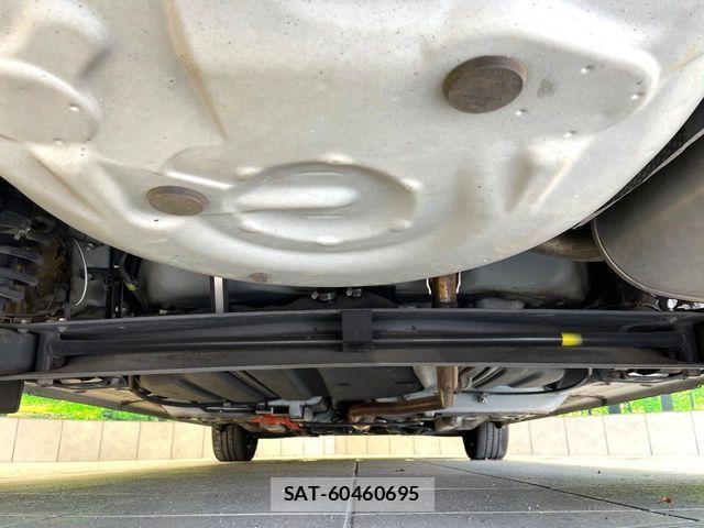Toyota SIENTA 2018-01 7225066-19