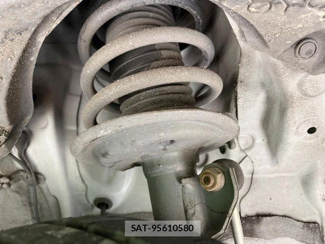 Toyota SIENTA 2020-04 7225078-19