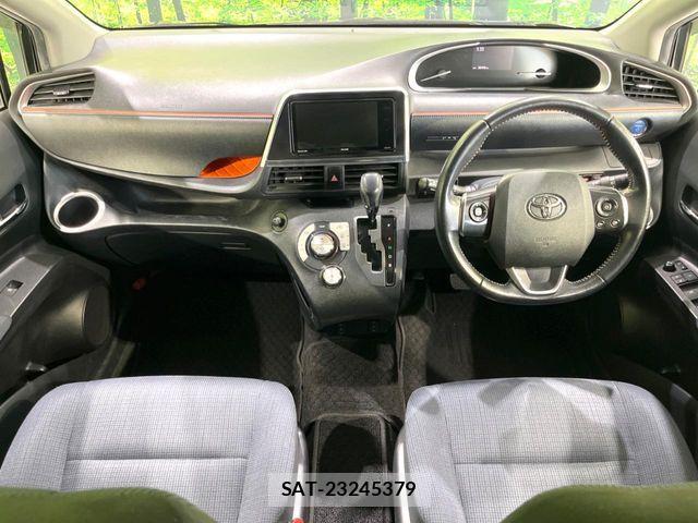 Toyota SIENTA 2017-07 7225060-1