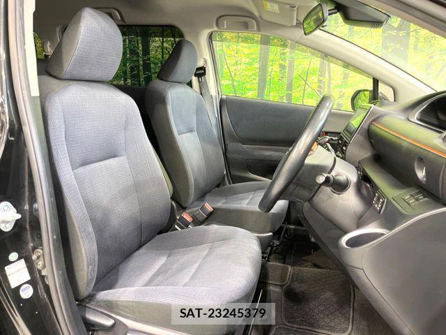 Toyota SIENTA 2017-07 7225060-7