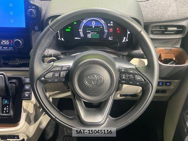Toyota SIENTA 2022-10 7225085-11