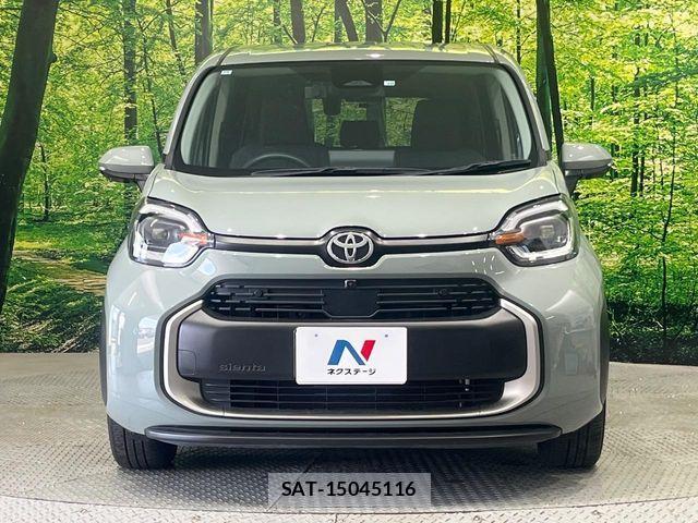 Toyota SIENTA 2022-10 7225085-14