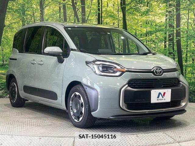 Toyota SIENTA 2022-10 7225085-16