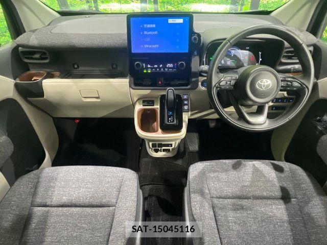 Toyota SIENTA 2022-10 7225085-1