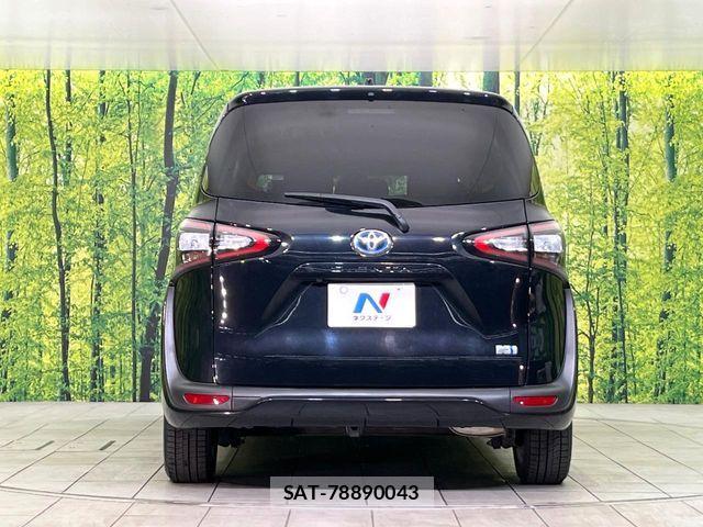 Toyota SIENTA 2015-09 7225025-14