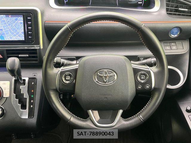 Toyota SIENTA 2015-09 7225025-6