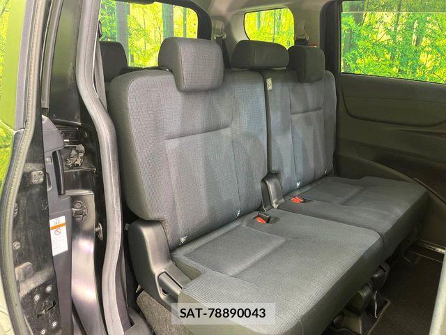 Toyota SIENTA 2015-09 7225025-8