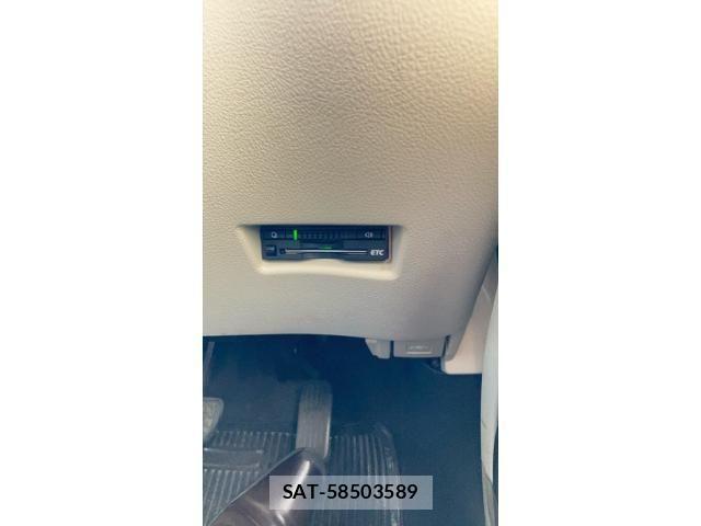 Toyota SIENTA 2015-11 7225039-18