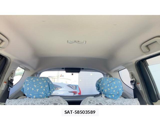 Toyota SIENTA 2015-11 7225039-22