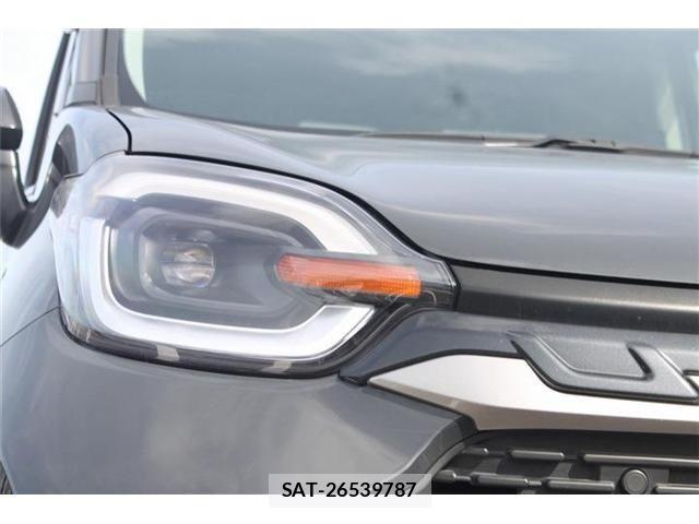 Toyota SIENTA 2022-12 7225087-10
