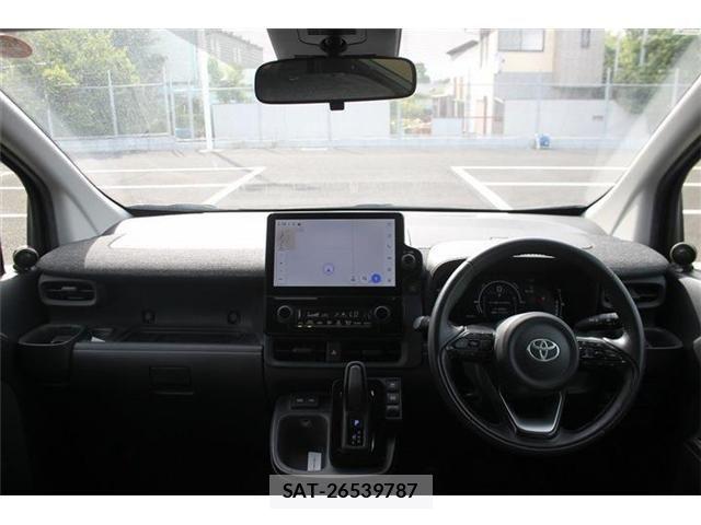 Toyota SIENTA 2022-12 7225087-16