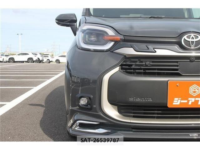 Toyota SIENTA 2022-12 7225087-21