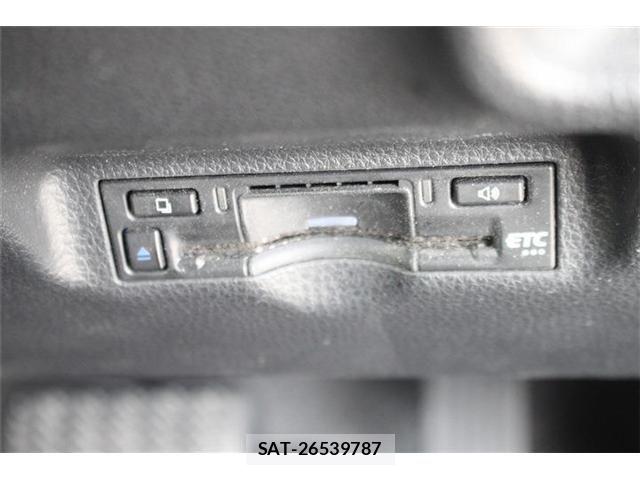 Toyota SIENTA 2022-12 7225087-5