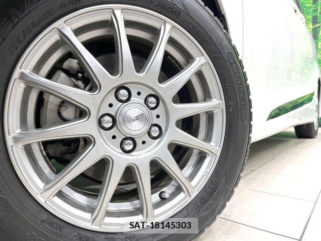 Toyota SIENTA 2018-02 7225068-13
