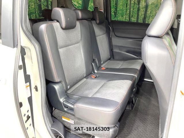 Toyota SIENTA 2018-02 7225068-8