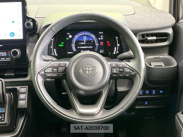 Toyota SIENTA 2023-08 7225095-10