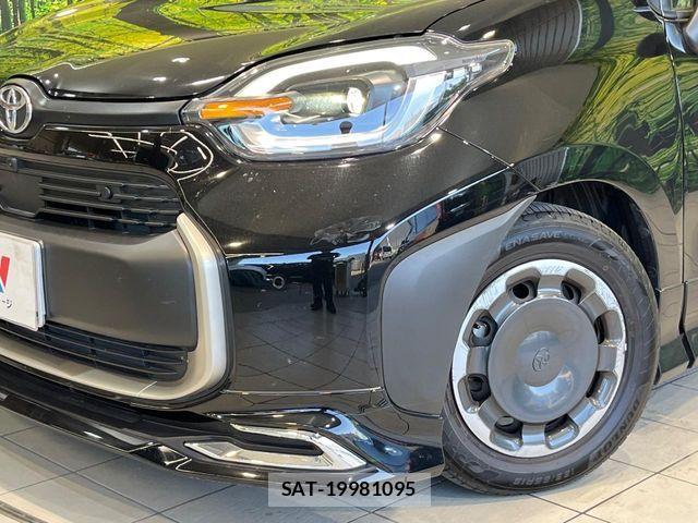 Toyota SIENTA 2023-02 7225089-12
