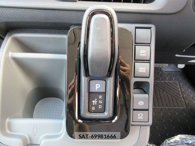 Toyota SIENTA 2026-05 7225139-24