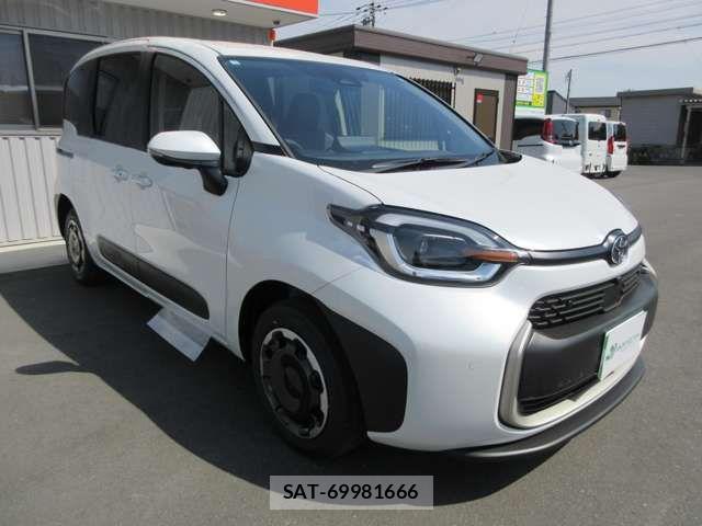 Toyota SIENTA 2026-05 7225139-2
