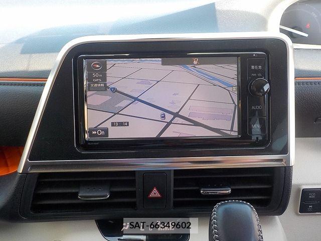 Toyota SIENTA 2015-10 7225037-13