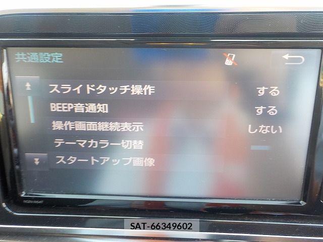 Toyota SIENTA 2015-10 7225037-16