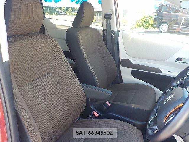 Toyota SIENTA 2015-10 7225037-20