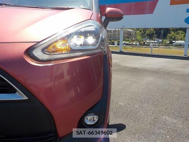 Toyota SIENTA 2015-10 7225037-26