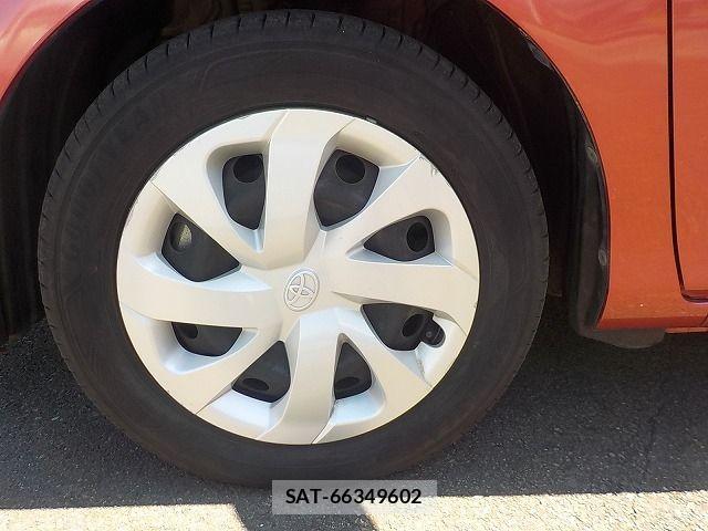 Toyota SIENTA 2015-10 7225037-29