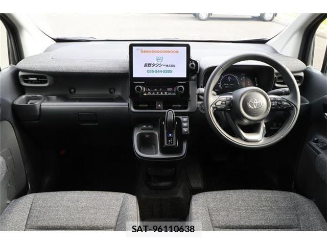 Toyota SIENTA 2024-08 7225121-1