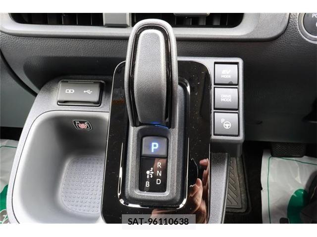 Toyota SIENTA 2024-08 7225121-20