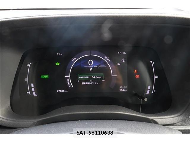 Toyota SIENTA 2024-08 7225121-21