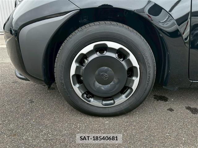 Toyota SIENTA 2024-11 7225129-10
