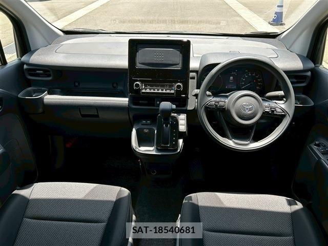 Toyota SIENTA 2024-11 7225129-13