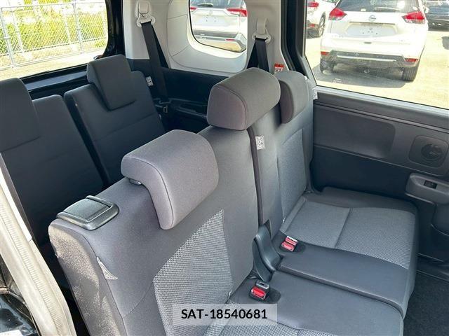 Toyota SIENTA 2024-11 7225129-14