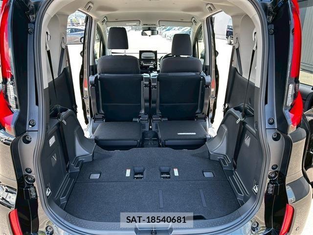 Toyota SIENTA 2024-11 7225129-18