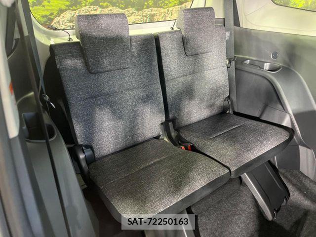 Toyota SIENTA 2023-09 7225104-9