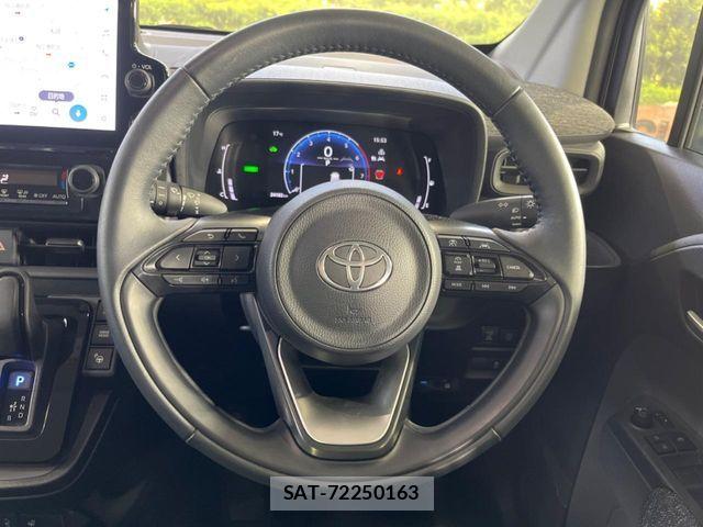 Toyota SIENTA 2023-09 7225104-10