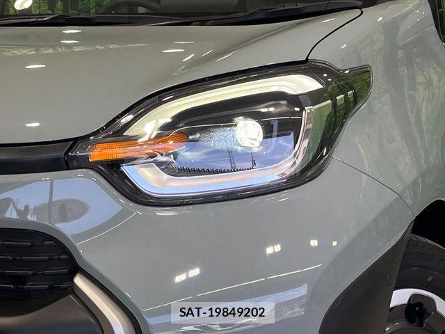 Toyota SIENTA 2023-10 7225105-11