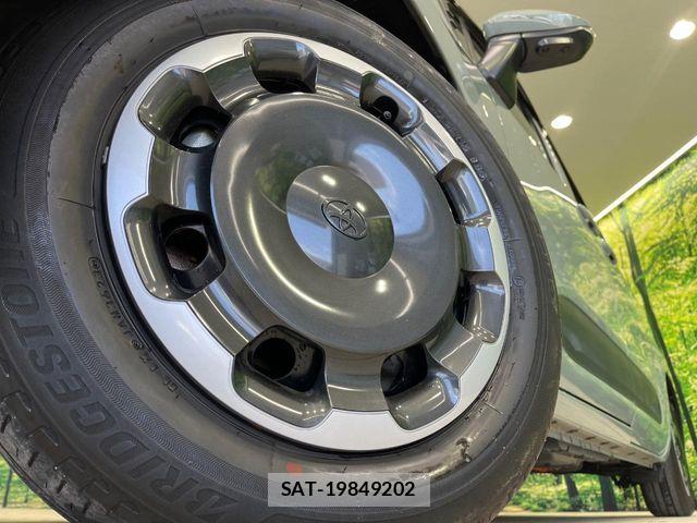 Toyota SIENTA 2023-10 7225105-12