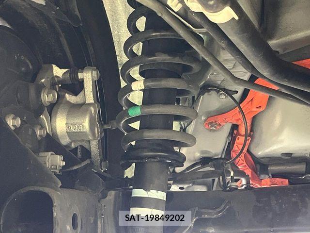 Toyota SIENTA 2023-10 7225105-19