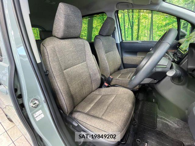 Toyota SIENTA 2023-10 7225105-7