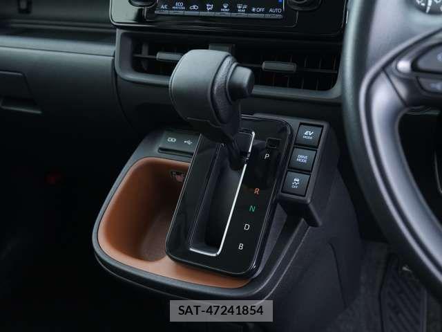 Toyota SIENTA 2025-03 7225127-15