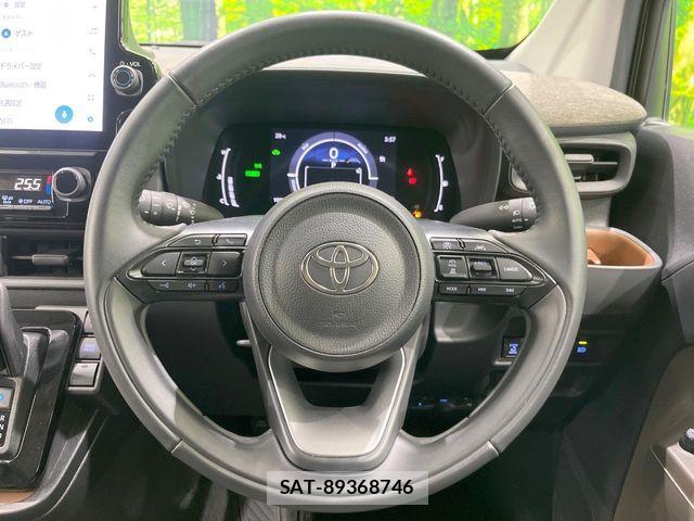 Toyota SIENTA 2022-10 7225086-11