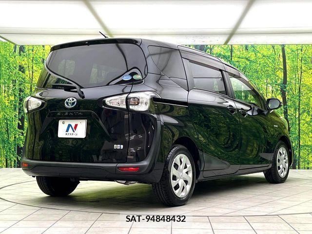 Toyota SIENTA 2015-11 7225038-18
