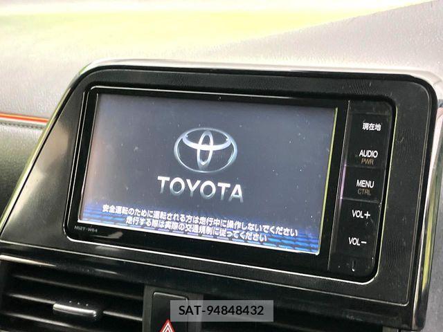 Toyota SIENTA 2015-11 7225038-3