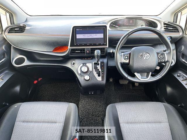 Toyota SIENTA 2019-07 7225073-1