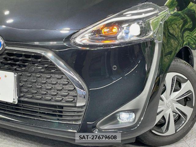 Toyota SIENTA 2021-07 7225080-12